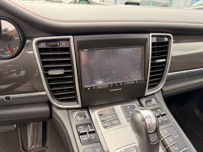 Porsche Panamera GTS