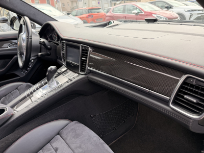Porsche Panamera GTS