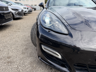 Porsche Panamera GTS