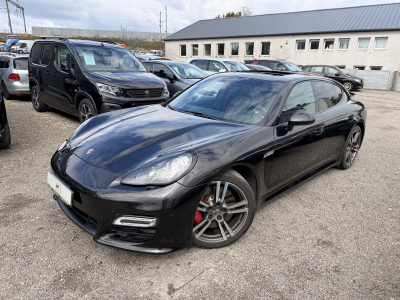 Porsche Panamera GTS