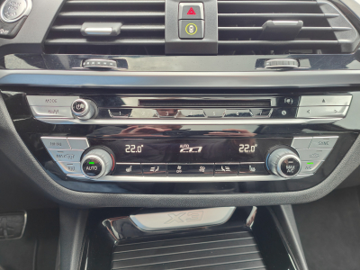 BMW X3 XDRIVE20i PACK M CUIR TOIT PANO OUV ATTELAGE ELEC