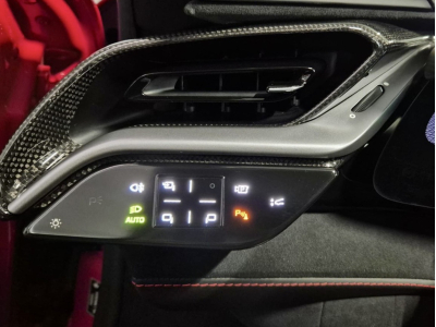 Ferrari SF90 Stradale DAYTONA RACING SEATS FULL ELECTRIC CARBON LIFT JBL