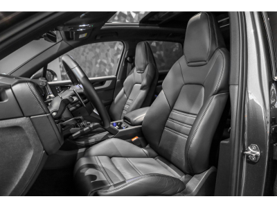 Porsche Cayenne S E-HYBRID