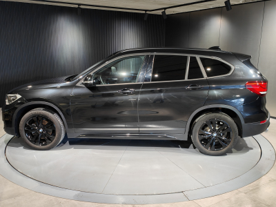 BMW X1 SDRIVE18iA PACK M TOIT PANO OUVRANT GPS CUIR