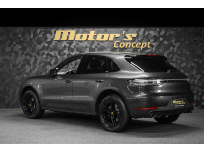 Porsche Macan S