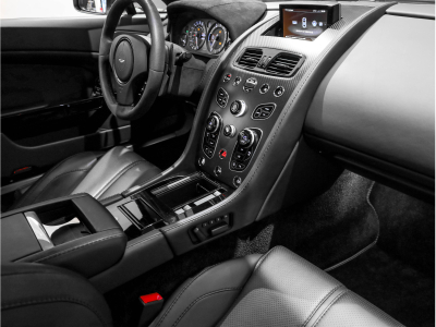 Aston Martin V8 Vantage N430 Coupé