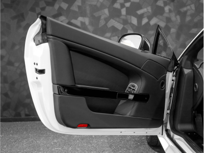 Aston Martin V8 Vantage N430 Coupé