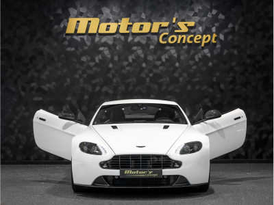 Aston Martin V8 Vantage N430 Coupé