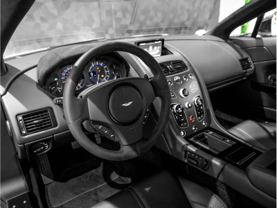 Aston Martin V8 Vantage N430 Coupé