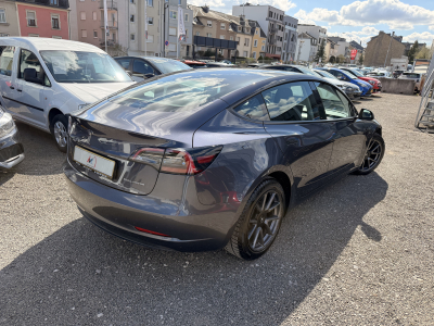 Tesla Model 3 Dual Motor Long Range