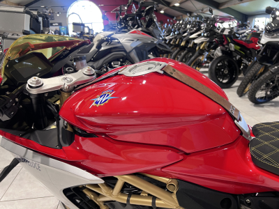 MV Agusta Superveloce 800 E5