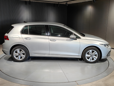 Volkswagen Golf 2.0 TDI CARPLAY GPS LED APS AV/ARR CRUISE ADAPTATIF