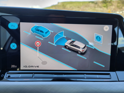 Volkswagen Golf 2.0 TDI CARPLAY GPS LED APS AV/ARR CRUISE ADAPTATIF