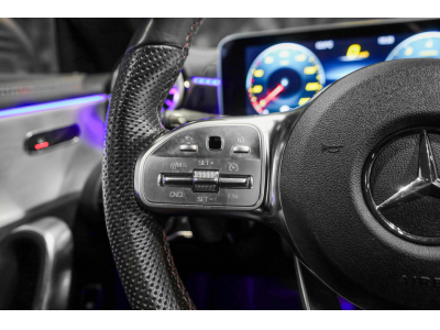 Mercedes-Benz CLA 220 AMG Line