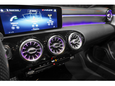 Mercedes-Benz CLA 220 AMG Line