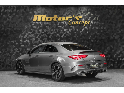 Mercedes-Benz CLA 220 AMG Line
