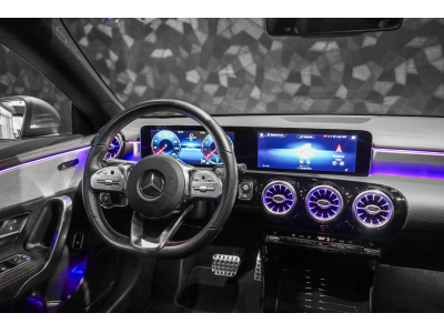 Mercedes-Benz CLA 220 AMG Line