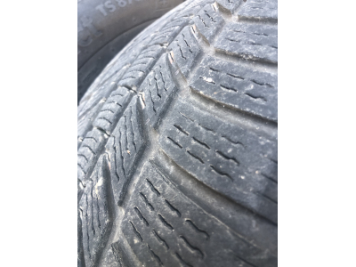 Jantes alu + Pneus hiver 19