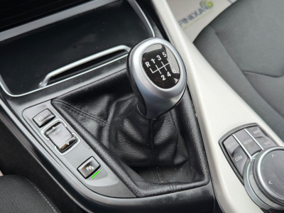 BMW 118 d 150 PS/ xDrive Advantage/LED/NAVI/