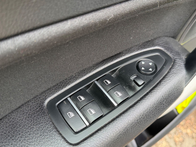 BMW 118 d 150 PS/xDrive Advantage/LED/LEDER/NAVI/