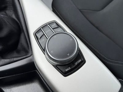 BMW 118 d 150 PS/xDrive Advantage/LED/LEDER/NAVI/