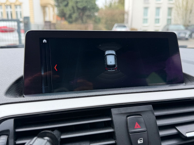 BMW 118 d 150 PS/xDrive Advantage/LED/LEDER/NAVI/