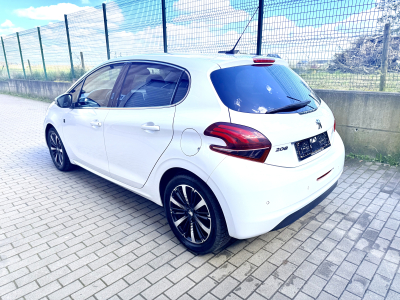 Peugeot 208 1.2 VTi Tech Edition