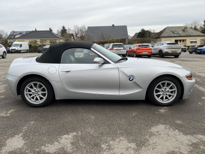 BMW Z4 2.2i Roadster Automatik Cuir Xenon PDC