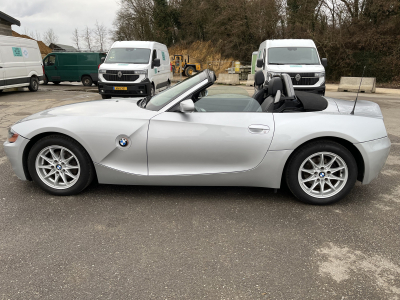 BMW Z4 2.2i Roadster Automatik Cuir Xenon PDC