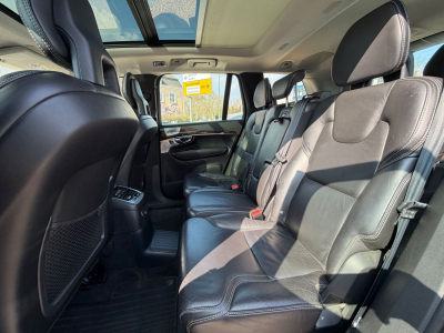 Volvo XC90 XC 90 XC90 Momentum Plug-In Hybrid AWD/ 7xSitzer