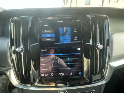 Volvo V90 B4 D 4x4 Geartronic R-Design Pano