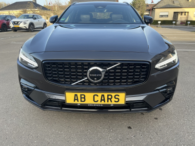 Volvo V90 B4 D 4x4 Geartronic R-Design Pano