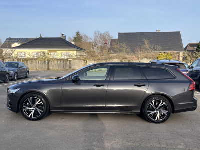 Volvo V90 B4 D 4x4 Geartronic R-Design Pano