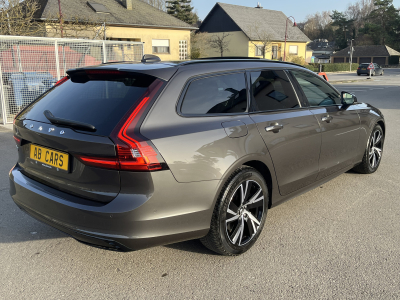 Volvo V90 B4 D 4x4 Geartronic R-Design Pano