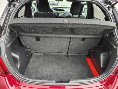 Toyota Yaris 1.3 VVT-I GPS BLUETOOTH CLIMATISATION CAMERA