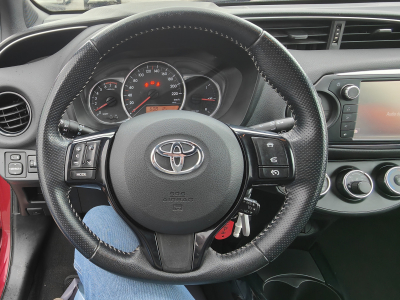 Toyota Yaris 1.3 VVT-I GPS BLUETOOTH CLIMATISATION CAMERA