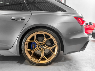 Audi RS6 RS6 Avant PERFORMANCE 4.0 TFSI quattro/22/PANO/KERAMIK/360°/DYN+/VOLL