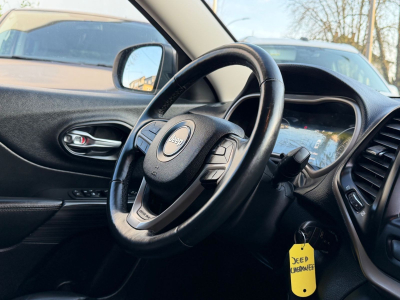 Jeep Cherokee Longitude 4WD