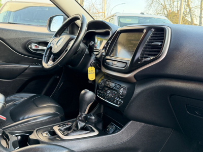 Jeep Cherokee Longitude 4WD