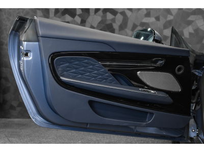 Aston Martin DB12 V8 Twin Turbo - CONCOURS BLUE