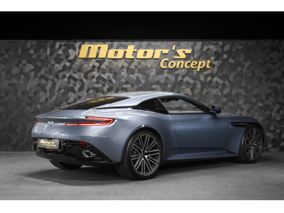 Aston Martin DB12 V8 Twin Turbo - CONCOURS BLUE