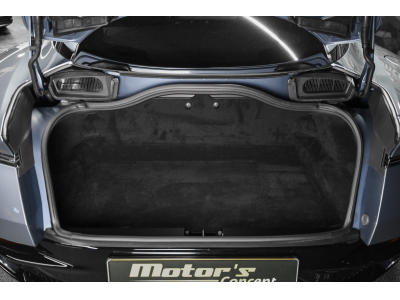 Aston Martin DB12 V8 Twin Turbo - CONCOURS BLUE