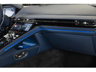 Aston Martin DB12 V8 Twin Turbo - CONCOURS BLUE