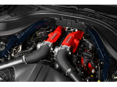 Ferrari Roma V8 - BLU POZZI / GIALLO