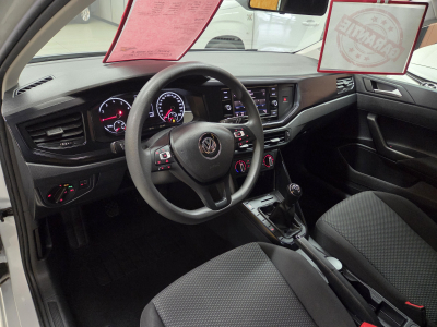 Volkswagen Polo 1.0 TRENDLINE 65CV
