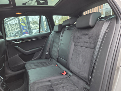 Skoda Octavia TDI DSG 150CV EDITION Laurin & klement