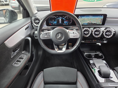 Mercedes-Benz A 250 AMG - LINE 4MATIC 7G-DCT 224CV