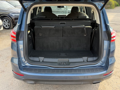 Ford S-Max S-MAX Titanium 190PS/MWST/7xSitzer