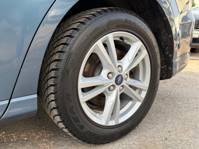 Ford S-Max S-MAX Titanium 190PS/MWST/7xSitzer