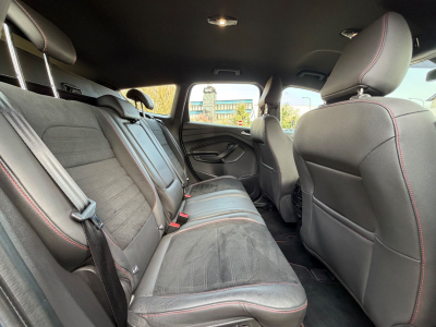 Ford Kuga ST-Line AWD/1.HAND/SCHECKHEFT